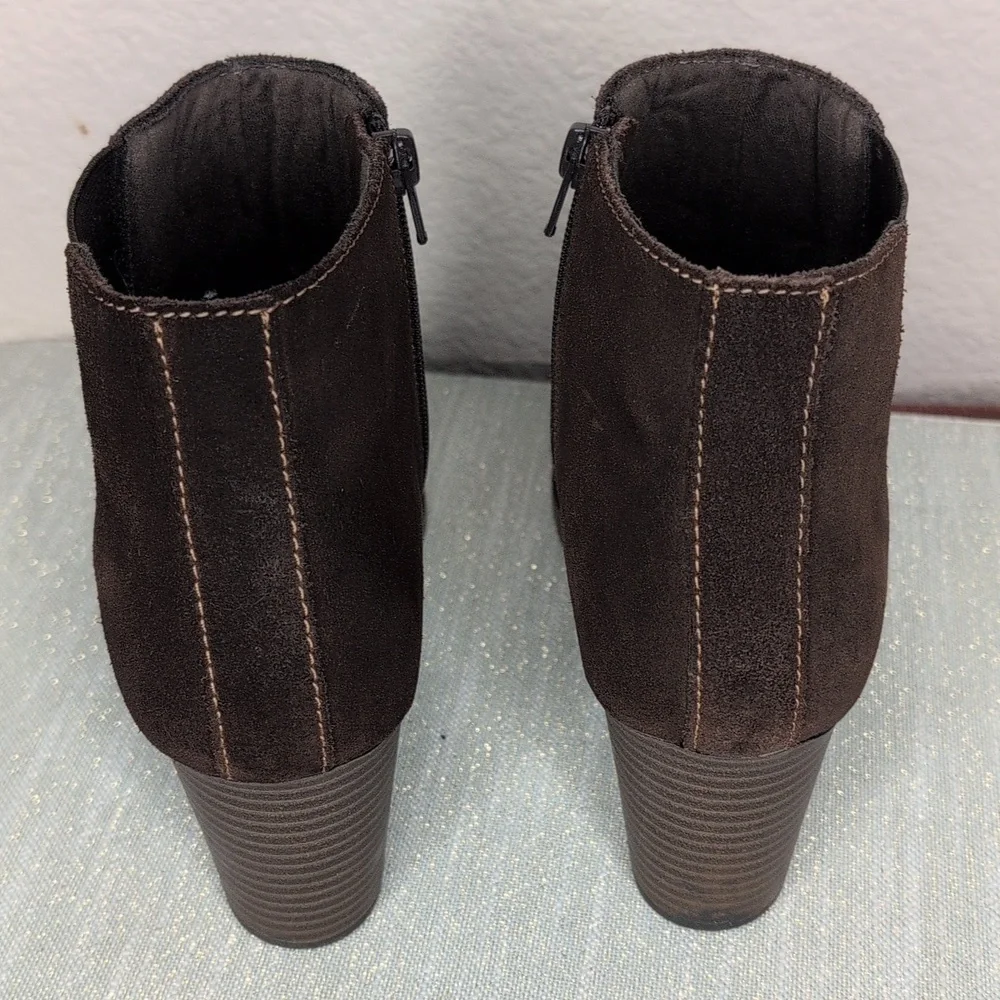 Clarks Pause Camila Ankle Boot - Picture 3 of 8